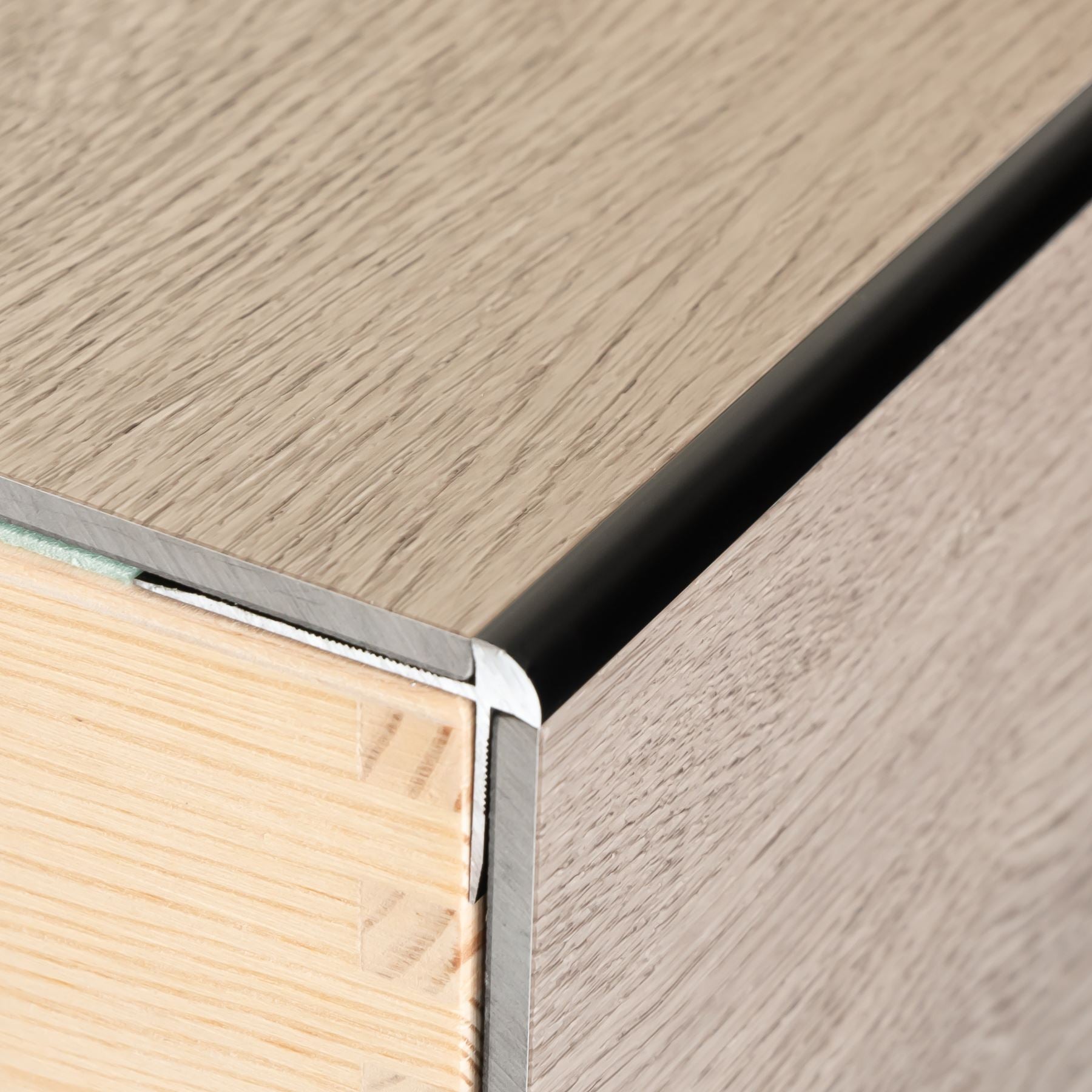 Stair Nosing Edge Vinyl Flooring Aluminium Profile Trim LVT C29 900mmx42mmx28mm