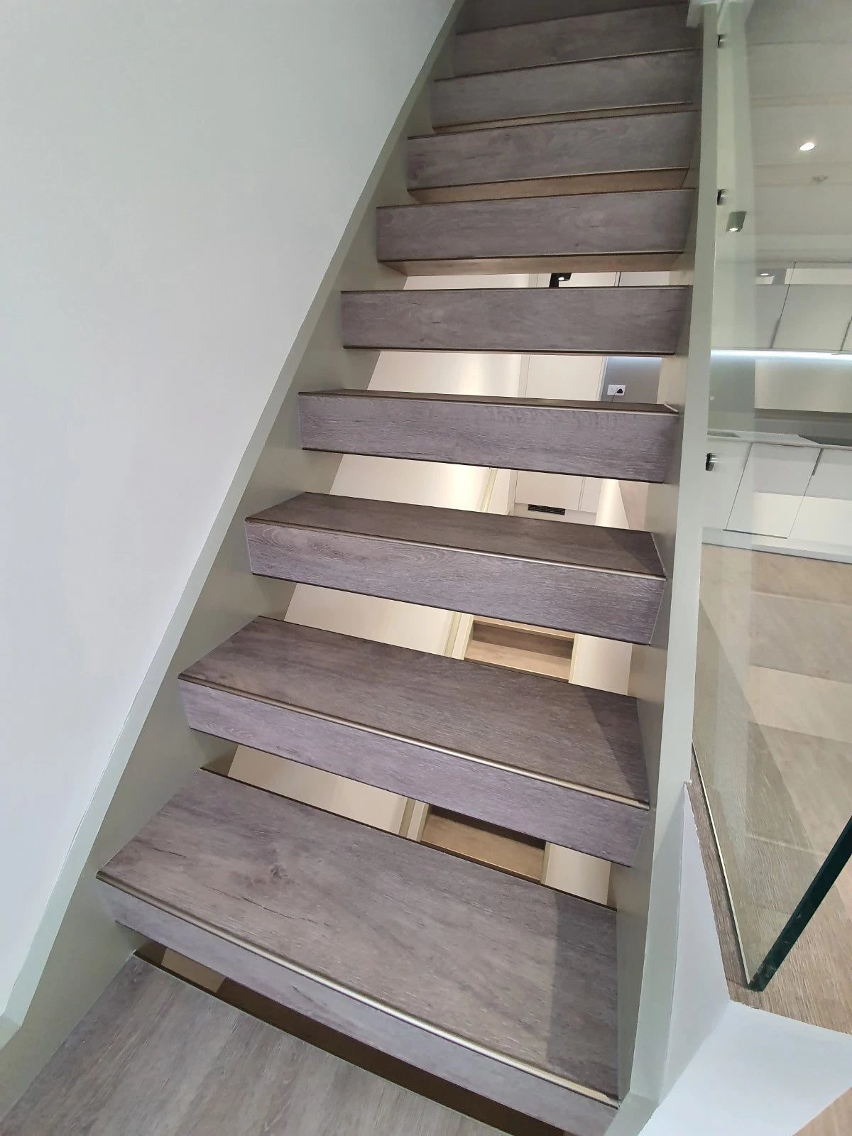 LVT 5mm Stair Nosing Aluminium Outer Corner Vinyl Flooring Edge Profile C29 Trim