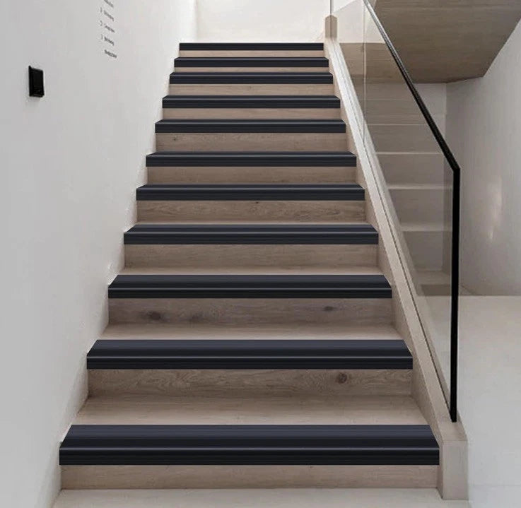 Trimold Vinyl Anti-Slip Stair Nosing Self Adhesive Non-slip Out/Indoor 10m Black
