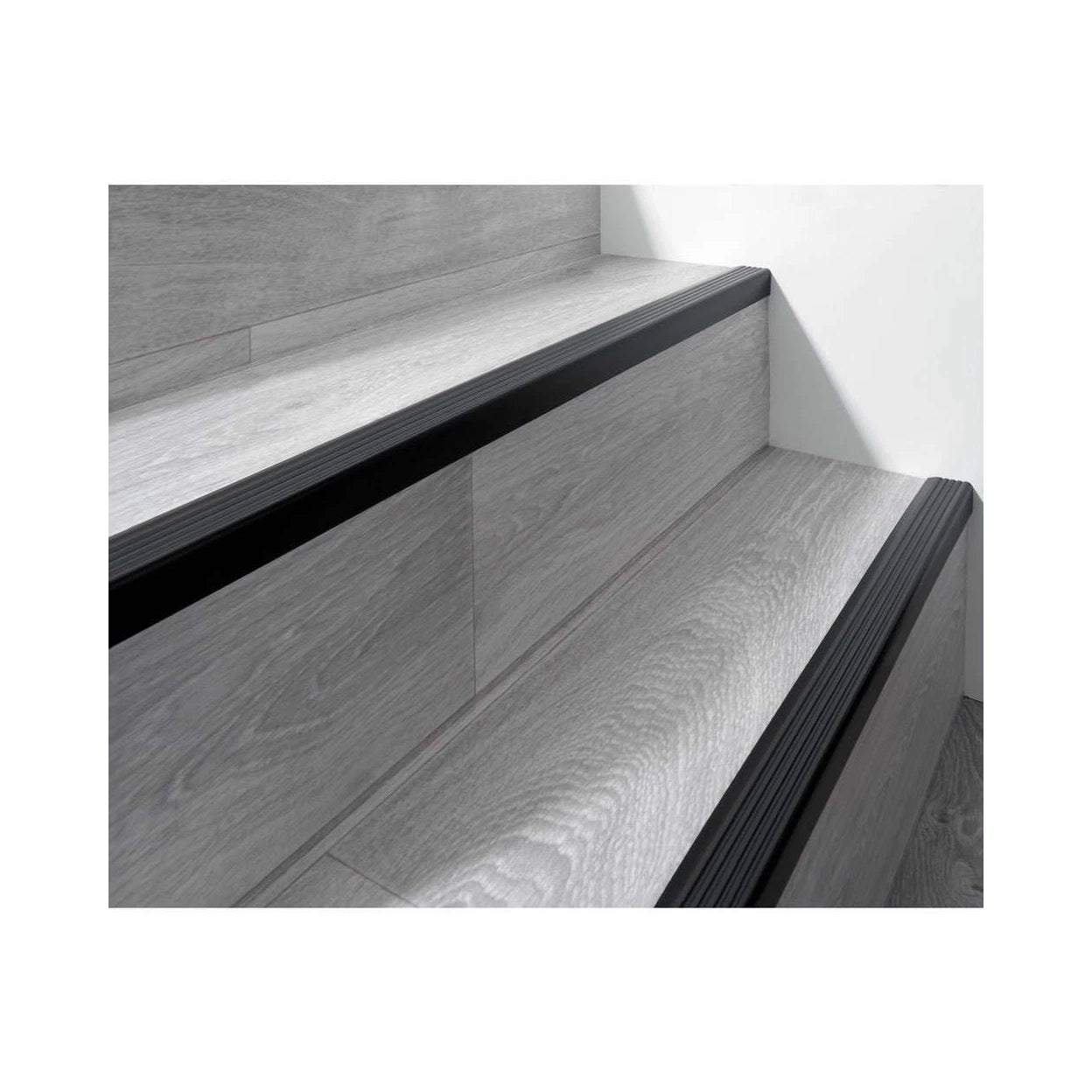 Stair Nosing PVC 40x25mm Silver 2.0m Self-Adhesive Flexible Anti-Slip Ribbed Pro