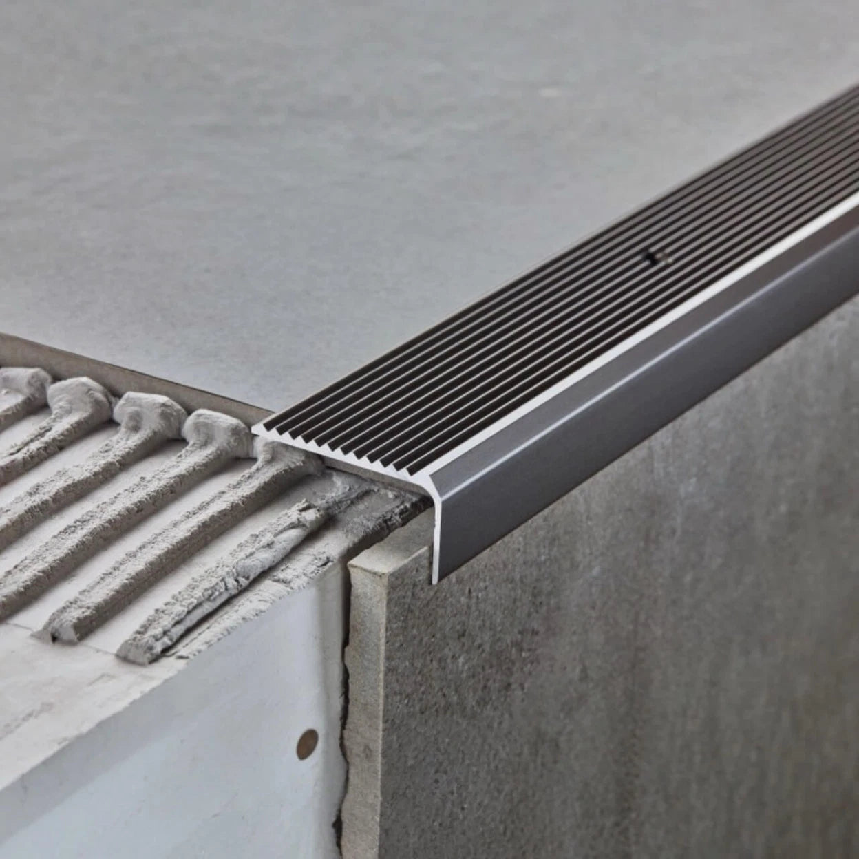 Stair Nosing Anodised Aluminium Silver 2000mm x44x23mm Anti-Slip Ribbed Durable